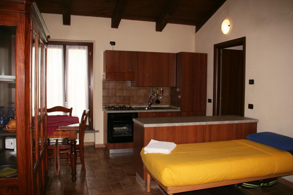Agriturismo Cascina La Palazzina Albairate Pokój zdjęcie